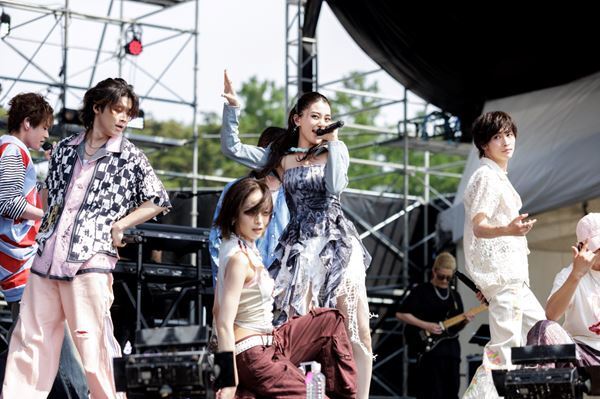 2日間で総勢17組登場『CHAGU CHAGU ROCK FESTIVAL』、岩手に今年最高の音が鳴り響いた、熱狂ライブ1日目をレポート