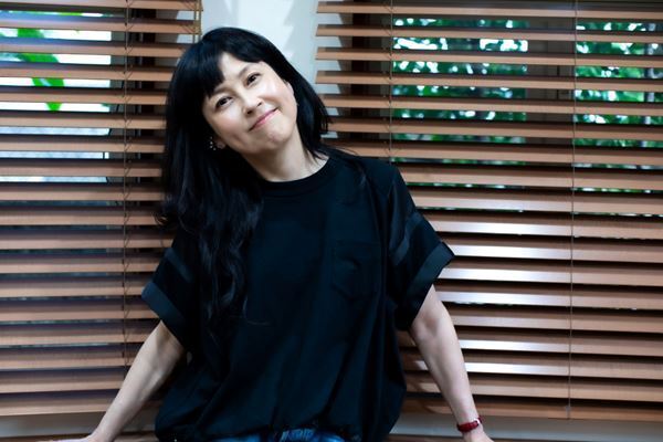 【インタビュー】岸谷香、プリプリを歌う！「あの時の自分が作った作品を、今やる意味があるなって」