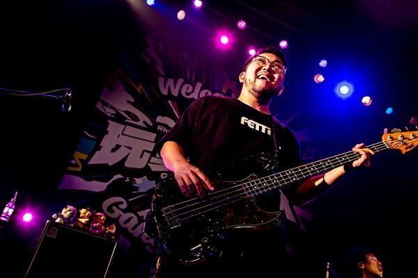 【ライブレポート】Rhythmic Toy World、所沢で2年目の『玩具大戦』開催 「すべてにリスペクトと感謝を。最高の時間にしようぜ！」豪華8組による熱演を完全レポート