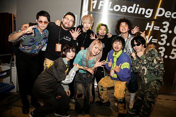 【ライブレポート】Rhythmic Toy World、所沢で2年目の『玩具大戦』開催 「すべてにリスペクトと感謝を。最高の時間にしようぜ！」豪華8組による熱演を完全レポート