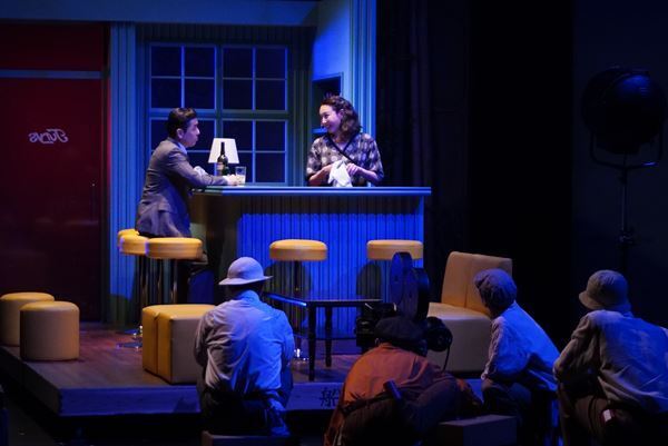 小津安二郎の記憶を舞台に。中井貴一主演、行定勲演出『先生の背中～ある映画監督の幻影的回想録～』が開幕