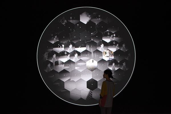 現代美術家・三上晴子の大規模個展がICCで開催　メディア・アートの側面からその活動を振り返る