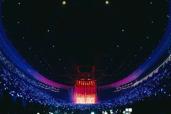 indigo la End、昨年横浜アリーナで開催した『トウヤノマジックvol.1』全24曲を収録した映像作品を6月に発売