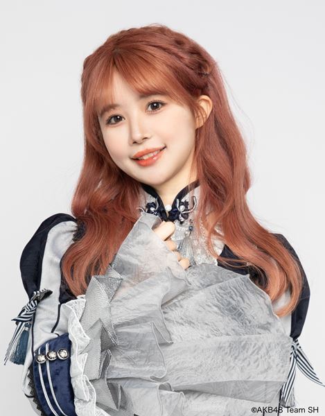 AKB48、8月発売の20周年記念シングルのセンターは小栗有以！レジェンドOG・前⽥敦⼦、⾼橋みなみ、⼩嶋陽菜、指原莉乃、海外姉妹グループメンバーも参加決定