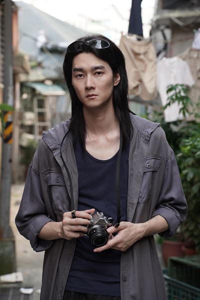 実写映画『九龍ジェネリックロマンス』竜星涼、栁俊太郎、梅澤美波らメインキャスト＆キャラビジュアル公開