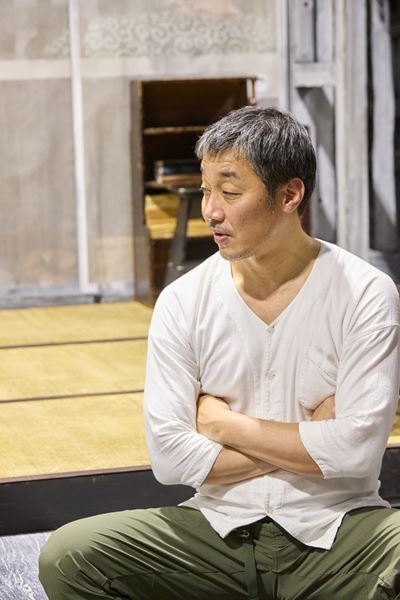 松角洋平×瀬戸さおり、新たな“父と娘”が紡ぐ井上ひさしの名作『父と暮せば』