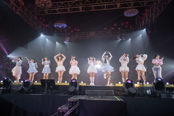 高嶺のなでしこ、過去最大規模のワンマンライブ！ 「これからも一緒に思い出を作っていきましょう」【オフィシャルレポート】