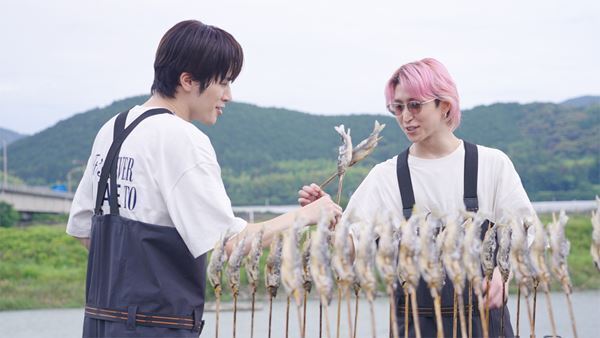 佐久間大介＆深澤辰哉の“ふかさく”コンビが高知を満喫！ 『旅するSnow Man / 完全版』第3話の場面写真公開