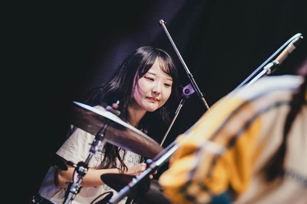 mill meals、ミーマイナー、Lala出演『Grasshopper vol.29』スペシャルなカバーや編成など、ライブならではのひとコマが続出