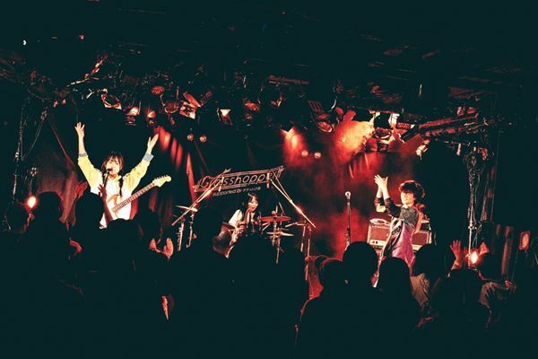 mill meals、ミーマイナー、Lala出演『Grasshopper vol.29』スペシャルなカバーや編成など、ライブならではのひとコマが続出