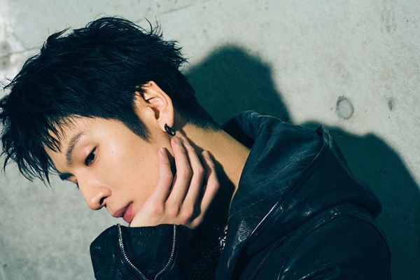 長谷川慎がスタイルブック『melt』に込めた自分らしさ「完璧じゃないし、情けない部分もある」