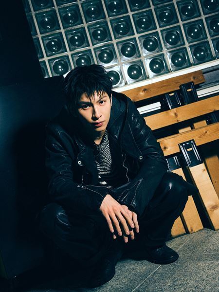 長谷川慎がスタイルブック『melt』に込めた自分らしさ「完璧じゃないし、情けない部分もある」