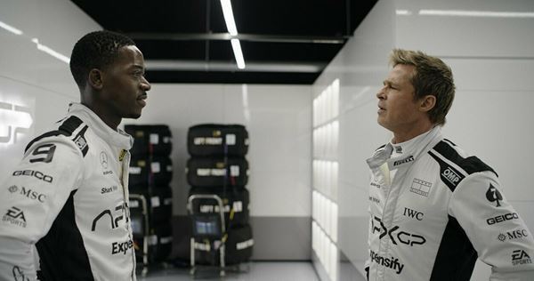 ブラッド・ピット、かっこよすぎ！ 『F1(R)／エフワン』は異次元のモータースポーツ映画だった──【おとなの映画ガイド】