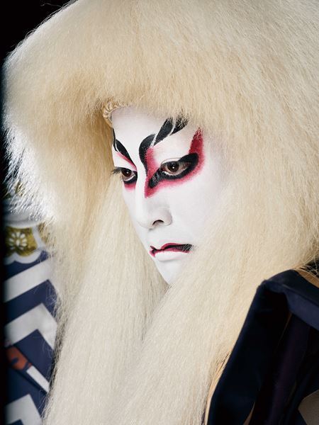 尾上右近、歌舞伎座で憧れの『春興鏡獅子』上演決定　撮りおろしスチール写真・ティザー映像公開＆コメント到着