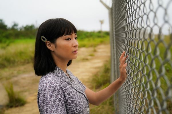 映画『宝島』妻夫木聡、広瀬すずら年月を経て変わりゆく若者たちの姿を捉えた場面写真7点を一挙公開