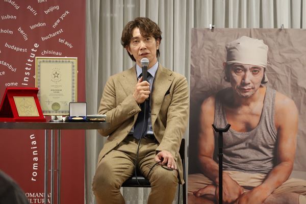 佐々木蔵之介「観たことがないような作品ができた」秋日本上演のプルカレーテ演出『ヨナ』東欧ツアーでの成果報告