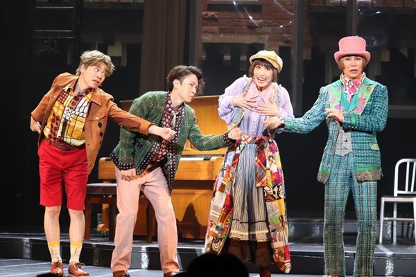 最高の“バディ” 屋良朝幸&中川晃教率いるキャストが躍動！ パワフルにハッピーエンドを目指すミュージカル『SONG WRITERS』