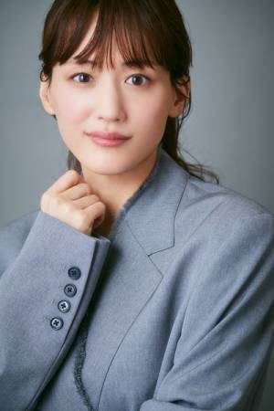 綾瀬はるかを支える“愛の人”「お母さんに相談すると不思議と心が軽くなるんです」