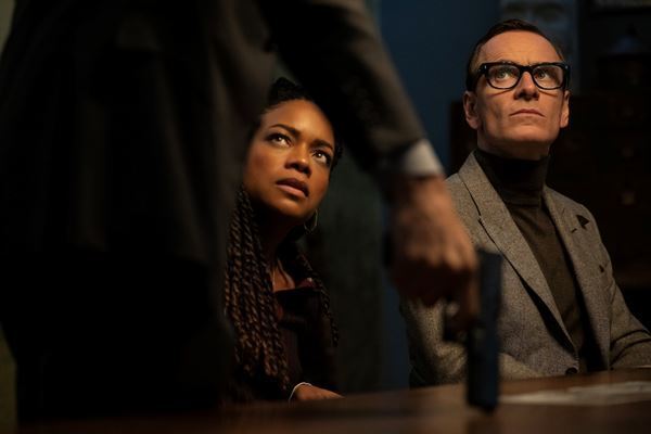 ケイト・ブランシェットらが監督について語る『ブラックバッグ』フィーチャレット映像＆人物相関図公開