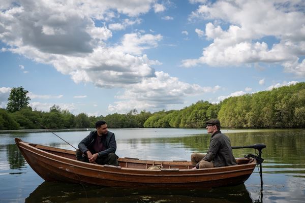 ケイト・ブランシェットらが監督について語る『ブラックバッグ』フィーチャレット映像＆人物相関図公開