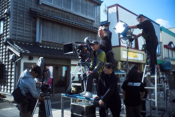 最新作『港のひかり』がまもなく公開　プロデューサーが明かす「藤井道人監督の“責任感”は圧倒的」