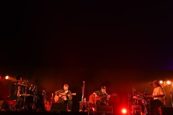 アジカン主催『NANO-MUGEN FES. 2025 in Yokohama』2日間のオフィシャル速報レポートが到着