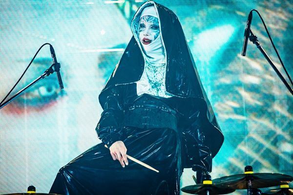 キズ 単独公演『雨男』、晴天の下 “雨男”が放った魂の歌。「俺は、お前らの最強であり続ける！」【オフィシャルレポート】