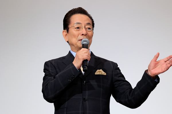 水谷豊と寺脇康文が17年ぶりにふたり揃って登壇 「さよなら 丸の内TOEI」『相棒 -劇場版-』舞台挨拶レポート