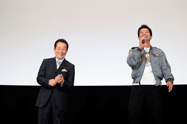 水谷豊と寺脇康文が17年ぶりにふたり揃って登壇 「さよなら 丸の内TOEI」『相棒 -劇場版-』舞台挨拶レポート