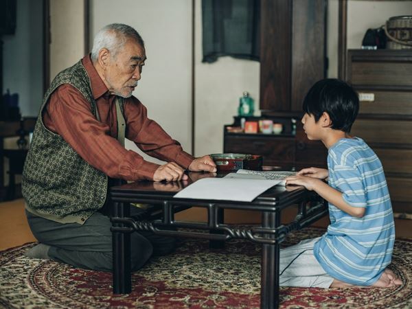 森ガキ侑大監督最新作『架空の犬と嘘をつく猫』タリン・ブラックナイト映画祭で撮影賞受賞