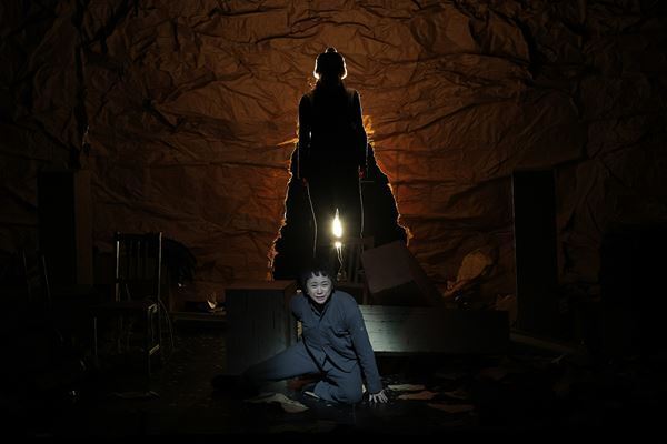 須賀健太、中川大輔らが紡ぐ希望の物語　舞台『1995117546』舞台写真＆開幕コメント到着