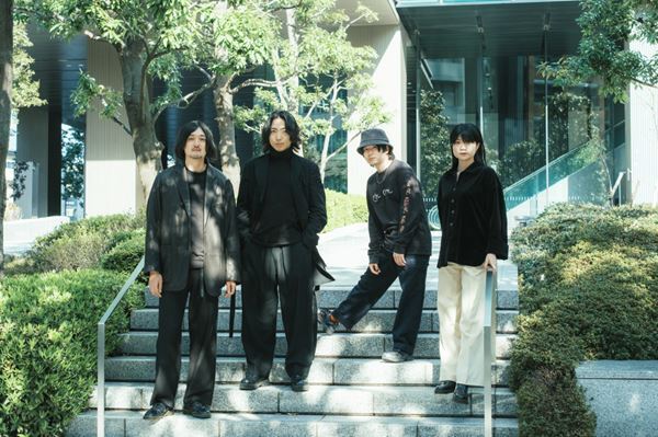 The Novembers (小林祐介、吉木諒祐) × Homecomings (畳野彩加、福富優樹) 、『JANUSPIA pre. “danro” vol.4』開催に向けてインタビュー