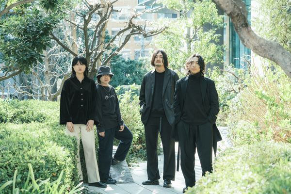 The Novembers (小林祐介、吉木諒祐) × Homecomings (畳野彩加、福富優樹) 、『JANUSPIA pre. “danro” vol.4』開催に向けてインタビュー
