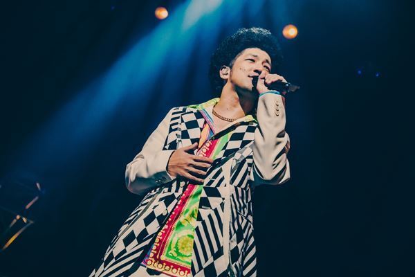 BRADIO、結成15周年イヤー開幕となるライブで18曲を熱唱　日比谷野音公演の詳細も発表【オフィシャルレポート】