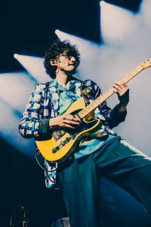 BRADIO、結成15周年イヤー開幕となるライブで18曲を熱唱　日比谷野音公演の詳細も発表【オフィシャルレポート】