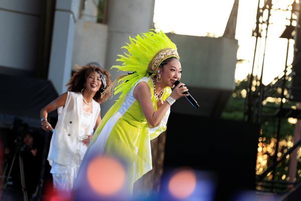 MISIA、愛と平和への祈りをこめて歌声を届ける　長崎・稲佐山公園にて『MISIA CANDLE NIGHT 2025』開催【オフィシャルレポート】