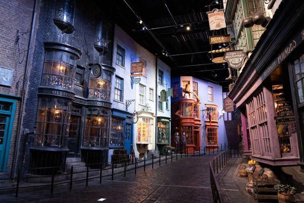 テーマパークでも博物館でもない新たなエンタメ施設　スタジオツアー東京「メイキング・オブ・ハリー・ポッター」オープン