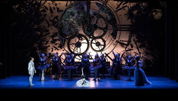 7年ぶりの日本公演、いよいよ開幕！　英国バーミンガム・ロイヤル・バレエ団『眠れる森の美女』『シンデレラ』に期待