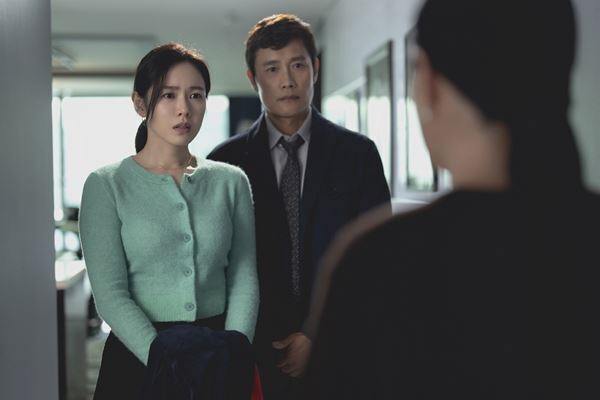 パク・チャヌク監督最新作の邦題は『しあわせな選択』 イ・ビョンホン×ソン・イェジンが夫婦役で共演