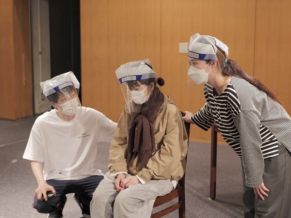 「ある家族」の変化から見えてくるもの。劇団普通『秘密』、3年ぶりの再演