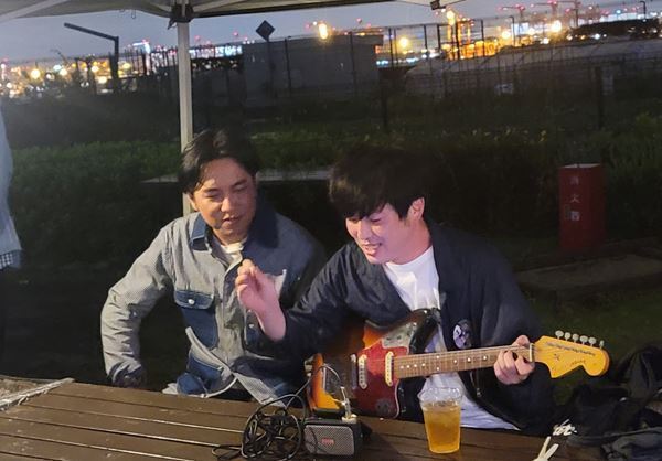 【レポート】結成20周年を迎えたグランジが日帰りバスツアーを開催　ドッキリや単独ライブ発表などサプライズ尽くしのツアーにファン歓喜