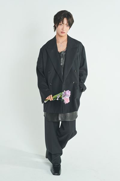 IMP.佐藤新が考える“自分らしさ”「今は頑張って大人になろうとしている最中」