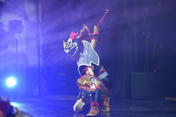 『暴太郎戦隊ドンブラザーズFLT』大阪スペシャル公演を生配信　ステージフォトも公開