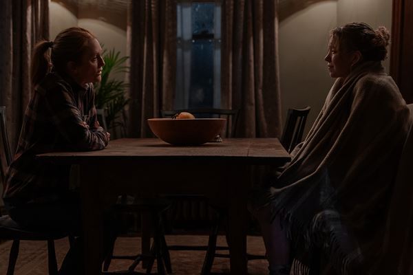 ジュリアン・ムーア×シドニー・スウィーニー共演 Appleオリジナルのスリラー『エコー・バレー』予告編公開