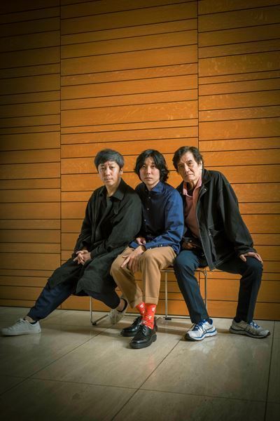 「スリリングな体験に」蓬莱竜太×大谷亮介×関口アナンが語る新国立劇場『消えていくなら朝』への取り組み