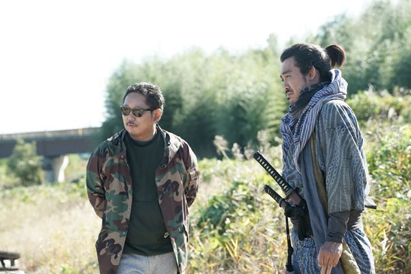 入江悠監督が『室町無頼』に込めた想い 新規写真＆メイキングカットも公開