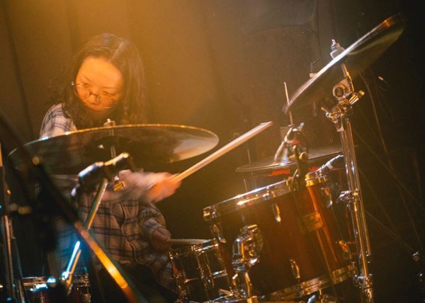 arko lemming×SAGOSAID×秋山璃月　平熱のようで、でもしっかり熱を感じる瞬間があった『FUTURE RESERVE vol.6』レポート