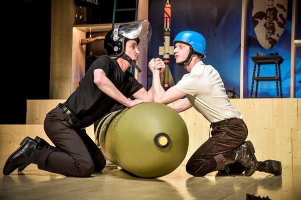 新国立劇場の招聘でブルノ国立劇場ドラマ・カンパニーがチャペックの名作『母』を上演　チケット発売中