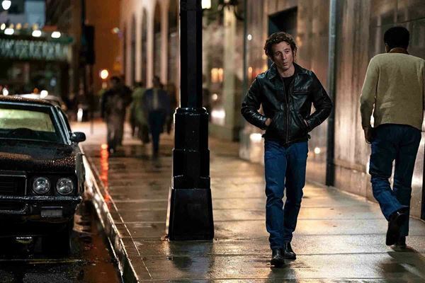 『スプリングスティーン 孤独のハイウェイ』苦悩するアーティストの姿を切り取った場面写真7点公開