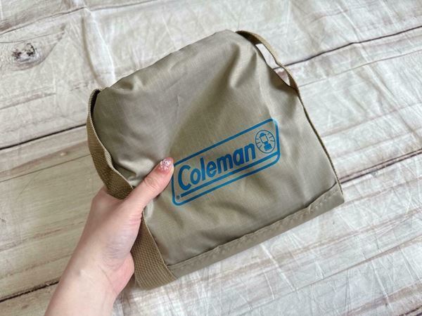 Coleman、配色がステキな「ボストンバッグ」が付録で登場！ 2WAY仕様で1泊分の荷物も余裕な大容量サイズ♪
